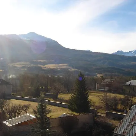 Appartamento T3 De Charme Sous Les Toits 6 Pers Jausiers