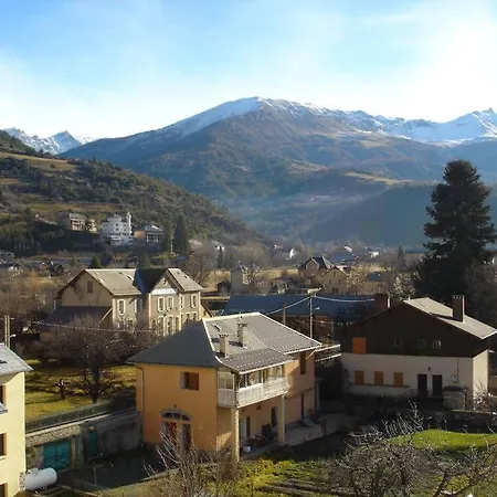 Appartamento T3 De Charme Sous Les Toits 6 Pers Jausiers